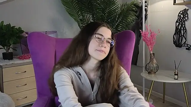 TalishaParadee online show from November 2025 11:34:01 AM