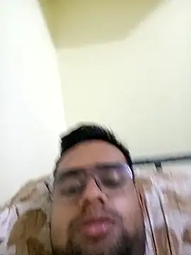 unknownman697856 online show from October 2025 09:48:02 PM