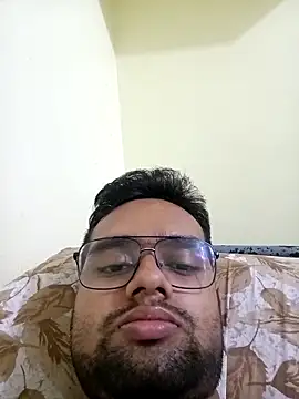 unknownman697856 online show from November 2025 03:47:02 PM