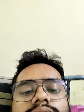 unknownman697856 online show from November 2025 11:54:01 AM