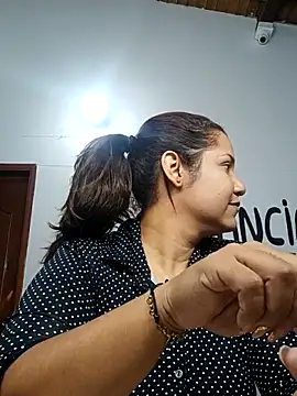 Snapshot of Samaraa_Lee chatting on November 2025 11:36:02 AM Samaraa Lee online show from November 2025 11:36:02 AM