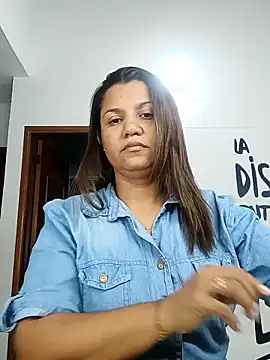 Snapshot of Samaraa_Lee chatting on November 2025 11:02:01 AM Samaraa Lee online show from November 2025 11:02:01 AM