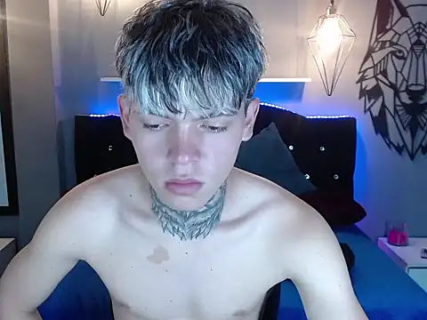 frankboyx online show from November 2025 07:23:02 PM