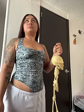 Saray lo online show from October 2025 07:48:02 PM