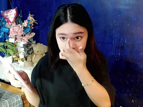 lustfullakim online show from December 2025 11:50:01 AM