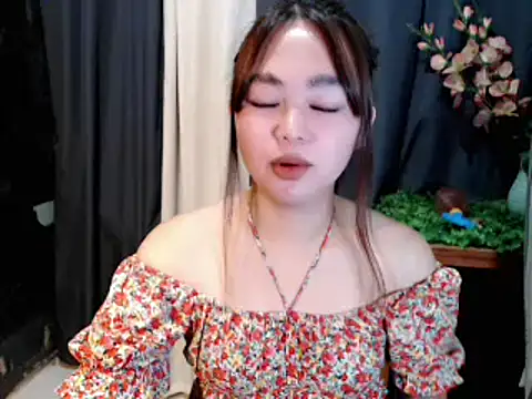 lustfullakim online show from April 2026 02:25:01 PM