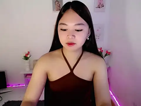 lustfullakim online show from August 2026 07:49:01 PM