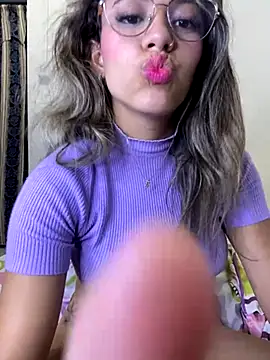 liahot69 online show from November 2025 03:06:01 AM