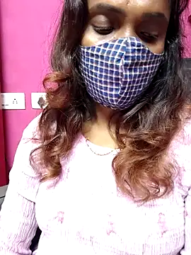 Queen-dhivya online show from December 2025 05:54:02 PM