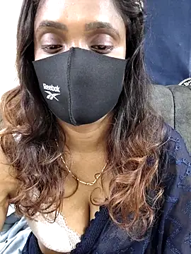 Queen-dhivya online show from December 2025 12:27:02 AM