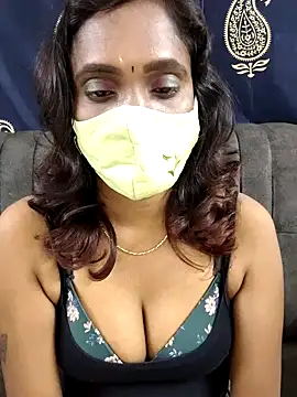 Queen-dhivya online show from January 2026 05:49:02 PM