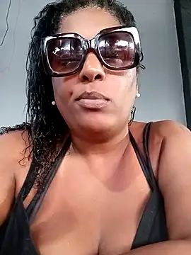 Maliaebonyfetish online show from May 2026 08:25:01 PM