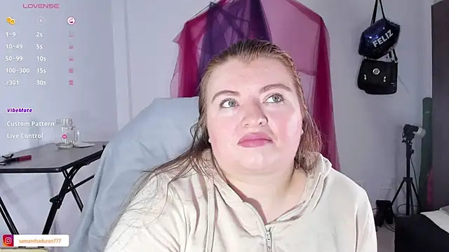 Snapshot of miss_samii7 chatting on November 2025 02:33:02 AM miss samii7 online show from November 2025 02:33:02 AM