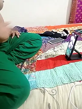 Lema-00 online show from February 2026 10:06:02 PM