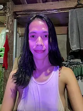 bellaUtops online show from April 2026 08:10:02 PM