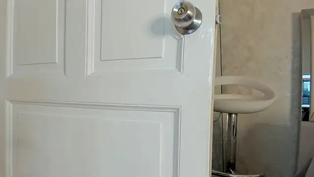 Snapshot of Hela_Strossner chatting on November 2025 01:16:02 AM Hela Strossner online show from November 2025 01:16:02 AM