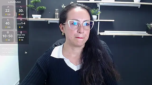 Snapshot of Lauryn_Jones chatting on June 2026 08:39:02 PM Lauryn Jones online show from June 2026 08:39:02 PM