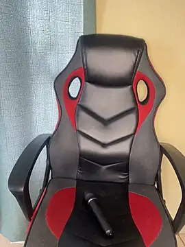 Snapshot of MiyaXo2 chatting on November 2025 12:52:01 PM MiyaXo2 online show from November 2025 12:52:01 PM