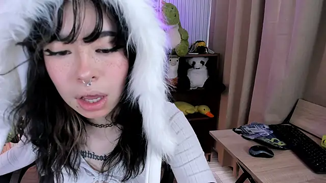 judaline  online show from November 2025 12:37:02 PM