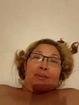 Cessi50 online show from December 2025 01:11:01 AM