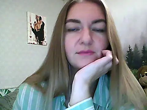 Snapshot of CandyOLimeX chatting on November 2025 10:23:02 PM CandyOLimeX online show from November 2025 10:23:02 PM