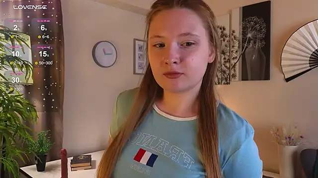 Snapshot of Merelin_Befer chatting on January 2026 10:18:01 AM Merelin Befer online show from January 2026 10:18:01 AM