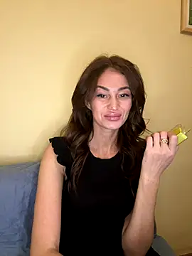 Sindy Energy online show from December 2025 05:53:01 PM