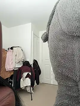 Snapshot of Bethrae25 chatting on February 2026 02:28:01 PM Bethrae25 online show from February 2026 02:28:01 PM