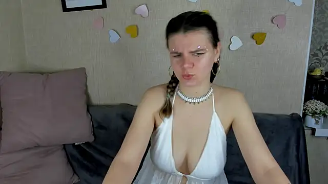 Snapshot of Zorianaa chatting on May 2026 09:09:01 PM Zorianaa online show from May 2026 09:09:01 PM
