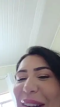 Snapshot of Allyardosia chatting on November 2025 07:46:02 PM Allyardosia online show from November 2025 07:46:02 PM