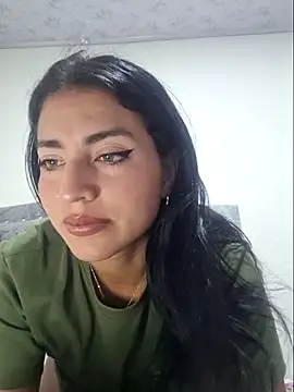 Snapshot of GISELLA__ chatting on February 2026 10:11:02 AM GISELLA online show from February 2026 10:11:02 AM