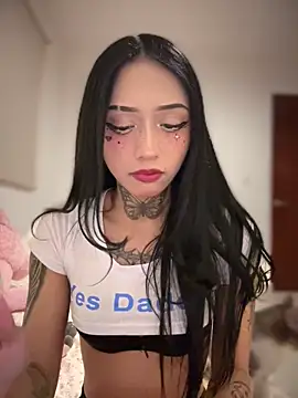 JIORYOvO online show from February 2026 03:32:02 AM