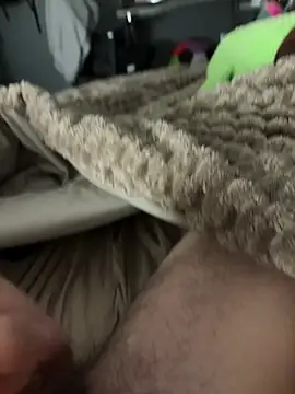 Snapshot of kamoulox57 chatting on May 2026 11:56:01 PM kamoulox57 online show from May 2026 11:56:01 PM