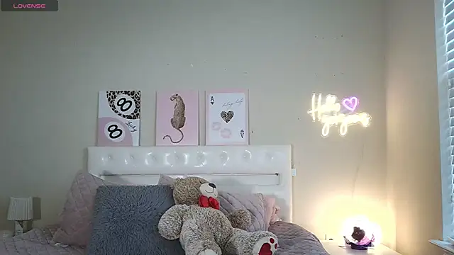 Perlafit1 online show from November 2025 09:59:01 PM