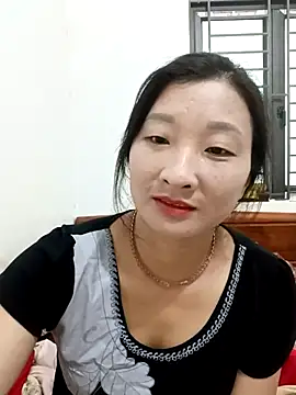 wees-lind online show from November 2025 01:37:02 AM