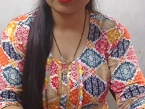 Sneha lovely01 online show from February 2026 08:57:01 AM