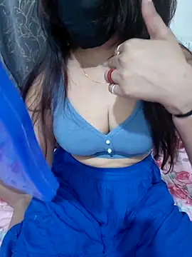 Aarti909090 online show from April 2026 05:29:01 PM