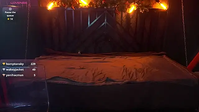 DanielaReign online show from December 2025 06:48:01 PM