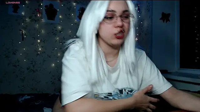 KotiK meov online show from November 2025 05:46:02 PM