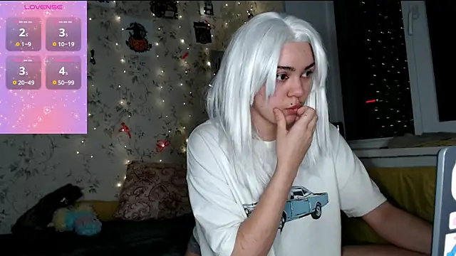 KotiK meov online show from November 2025 06:54:01 PM