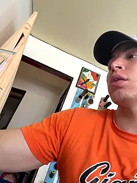 AlexanderBianchi2 online show from November 2025 03:34:02 PM