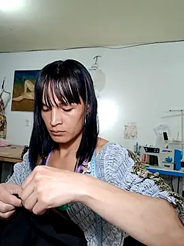 PaulinaLondra2 online show from November 2025 12:35:01 AM