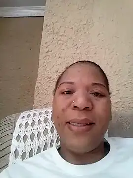 Snapshot of juicylips58 chatting on November 2025 07:42:01 AM juicylips58 online show from November 2025 07:42:01 AM
