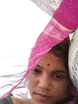 Jooli cuty online show from March 2026 10:11:01 AM