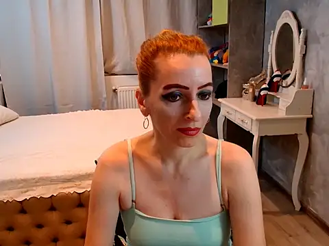 AnneDevrim online show from November 2025 07:02:02 AM