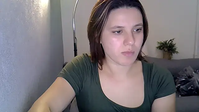 KiraHoney online show from December 2025 09:13:02 PM