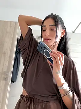 VickyM99 online show from April 2026 02:19:01 PM