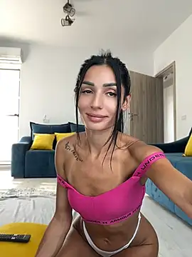 Snapshot of VickyM99 chatting on June 2026 02:33:01 PM VickyM99 online show from June 2026 02:33:01 PM
