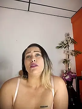 wandalive online show from November 2025 05:53:02 AM