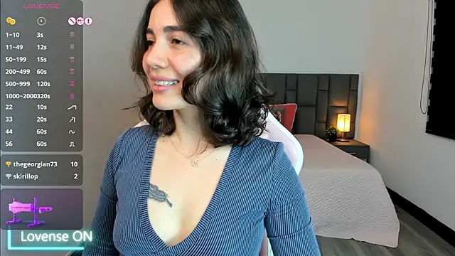 Snapshot of sara_ospinna chatting on January 2026 12:51:01 PM sara ospinna online show from January 2026 12:51:01 PM